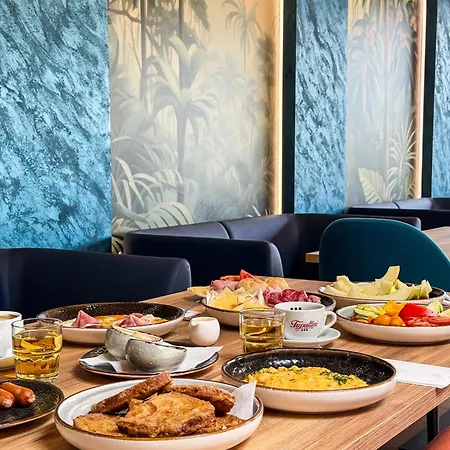 Hotel apartamentowy Tilia Gecel